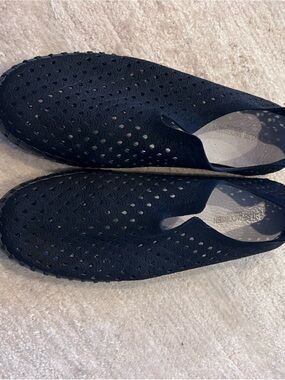 Ilse Jacobsen Black Perforated Slip-On Flats